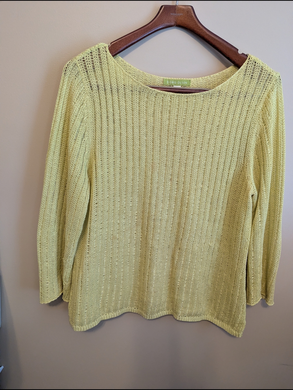 Light Yellow-Green Knit Women's Sweater - Casual Boatneck